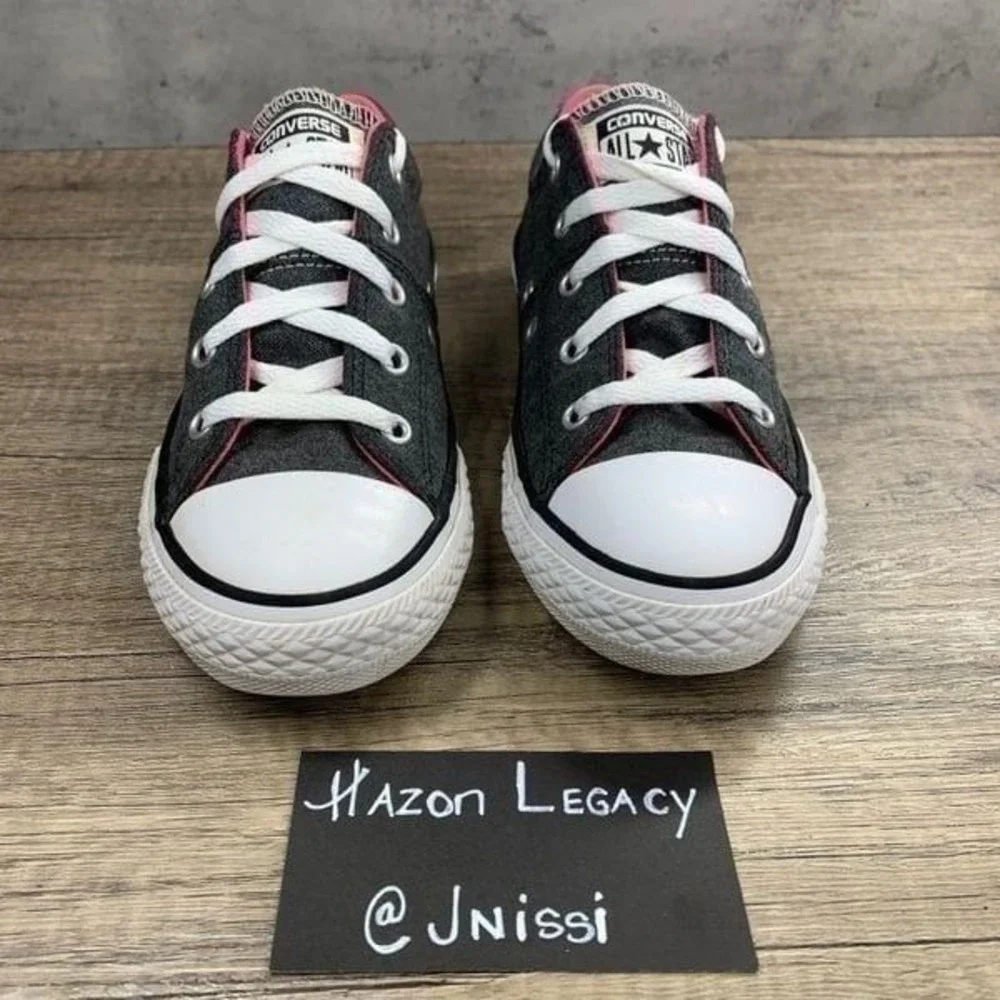 Converse Chuck Taylor All Star~Youth Girl's‎ Sneakers~Gray/Pink Insoles~Size 2